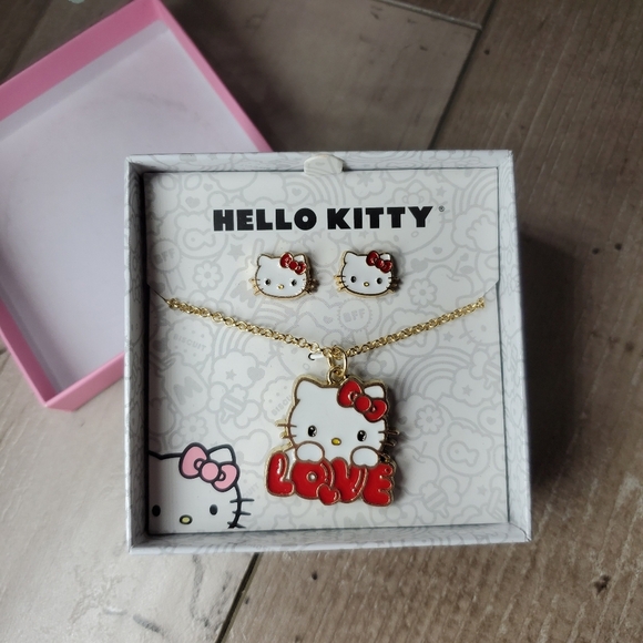 NWT Hello Kitty Enamel Necklace and Earring Set - Picture 1 of 8